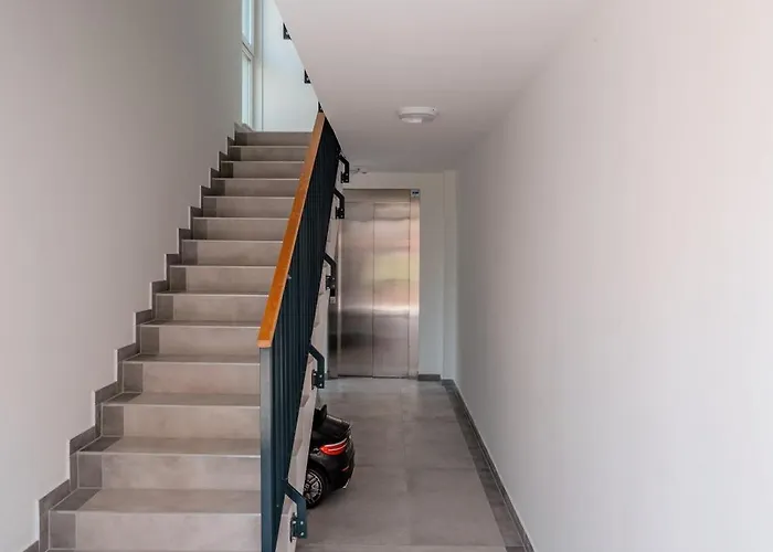 Fjaka-spacious Two Bedroom With Parking Apartman Šibenik